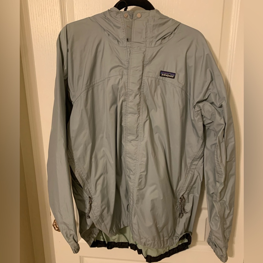 Patagonia womens windbreaker jacket
